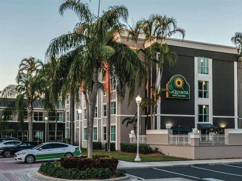 Hotel La Quinta By Wyndham Plantation At Sw 6Th St Zewnętrze zdjęcie