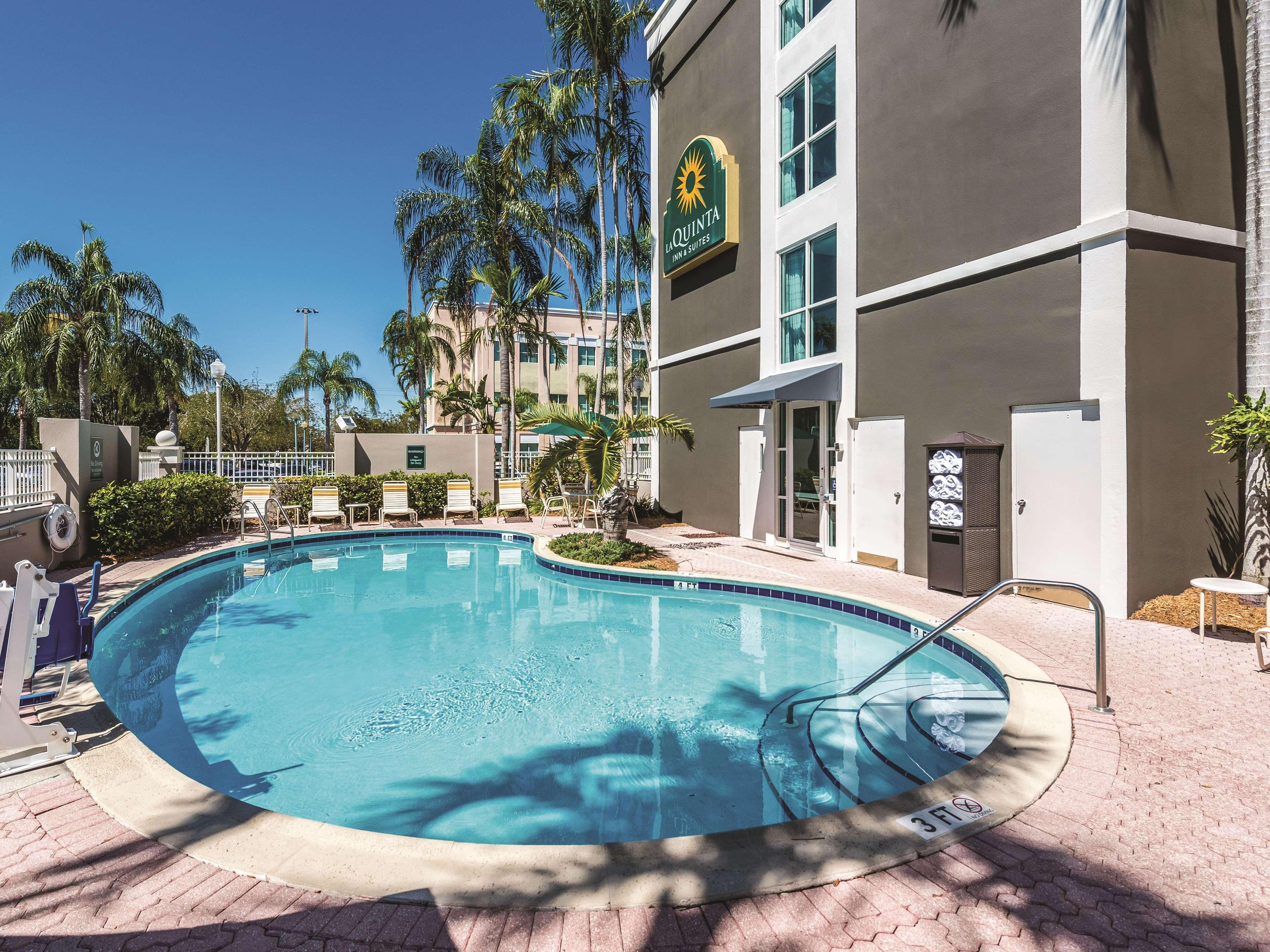 Hotel La Quinta By Wyndham Plantation At Sw 6Th St Zewnętrze zdjęcie